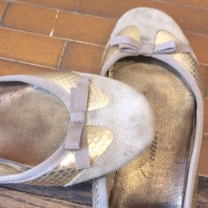 Juicy Couture gold leather croc ballet flat 7 1/2